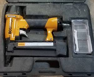 lot 381 image: BOSTITCH MODEL BT200 BRAD NAILER AS SHOWN.