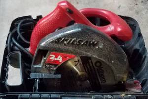lot 384 image: SKILSAW MODEL 550 AS SHOWN.