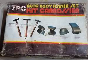 lot 397 image: 7 PIECE AUTO BODY FENDER SET AS SHOWN.