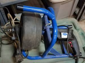 lot 405 image: COBRA 50 FT ELECTRIC AUGER MODEL LX500 AS SHOWN. TAKE A LOOK