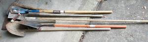 lot 459 image: LOT OF 7 TOOLS INCLUDING AXE, SHOVELS AND MORE AS SHOWN. YOU ARE BIDDING BY THE PIECE