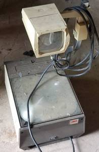 lot 462 image: VINTAGE 3M OVERHEAD PROJECTOR AS SHOWN.