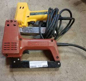 lot 469 image: 2 ELECTRIC STAPLE GUNS IN STYLESBRANDS SHOWN. YOU ARE BIDDING BY THE PIECE