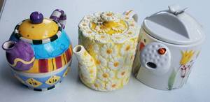 lot 502 image: 3 TEAPOTS IN STYLESCOLORSCONDITION SHOWN. YOU ARE BIDDING BY THE PIECE