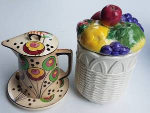 lot 503 image: REVELATION TEAPOT AND OTAGIRI POTTERY COVERED CANISTER IN STYLECOLORSCONDITION SHOWN. YOU ARE BIDDING BY THE PIECE