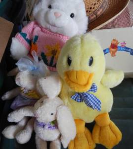 lot 667 image: LOT OF SPRINGEASTER DECOR AND MORE INCLUDING A WINNIE THE POOH WELCOME LITTLE ONE FIGURINE AS SHOWN.