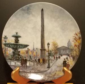 lot 735 image: LOUIS DALI COLLECTIBLE PLATE IN THEMETITLEDESIGN SHOWN.