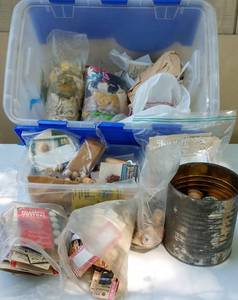 lot 758 image: LOT OF VINTAGE CRAFTING SUPPLIES, SEWING NOTIONS, AND MORE AS SHOWN.