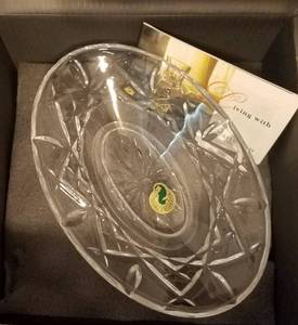 lot 707 image: MARQUIS BY WATERFORD GLENMEDE DISH IN ORIGINAL BOX AS SHOWN.
