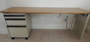 lot 14 image: Desk with 3 drawer File  Cabinet on wheels removable 26Hx66L x 22W