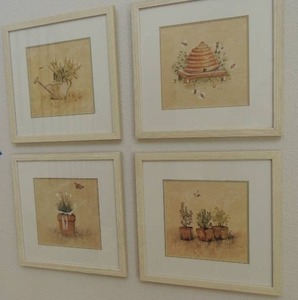 lot 35 image: 4 Wall Art of Honey Bees and Hives by BG  13x13