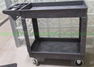 lot 183 image: Plastic utility cart, includes cupholders