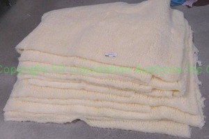 lot 168 image: Fabric dog blankets, various sizes and conditions