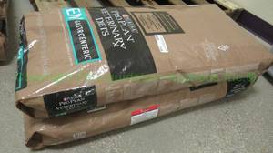 lot 118 image: Purina Pro Plan gastroenteric dog food, 2 32 lb bags