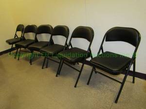 lot 92 image: Folding chairs, 6 count