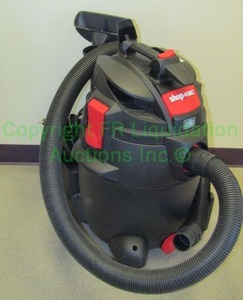 lot 78 image: Shop-Vac SVX2 14 gal. vacuum with accesories