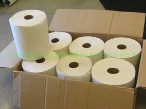 lot 73 image: Hillyard paper towel rolls, 7 count