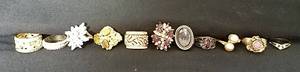 lot 163 image: Womens rings