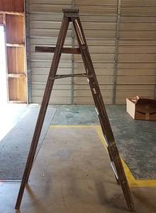 lot 217 image: Wooden Folding Ladder