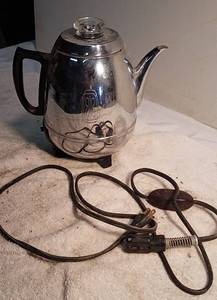 lot 238 image: General Electric Automatic Percolator