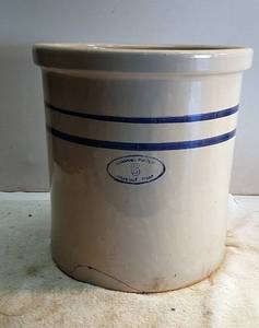 lot 273 image: Ceramic Crock