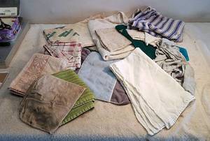 lot 282 image: towels and rags