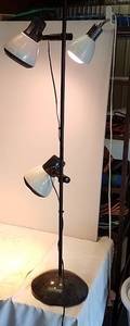 lot 285 image: pole lamp and clip lamp