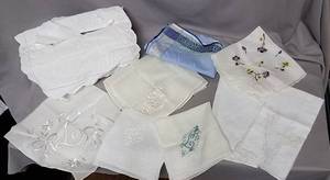 lot 312 image: Ladies handkerchiefs and tissue box cover