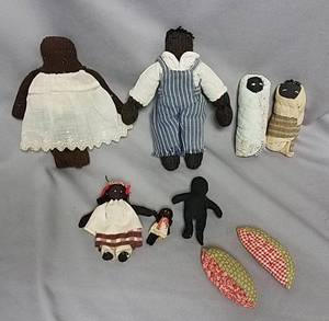 lot 337 image: Black Americana dolls