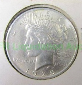 lot 476 image: Silver 1925 peace dollar