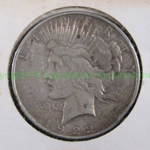 lot 486 image: Silver 1922 peace dollar