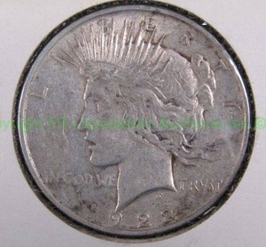 lot 529 image: Silver 1922 peace dollar