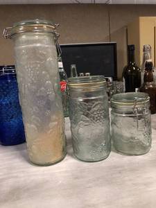 lot 89 image: Canisters