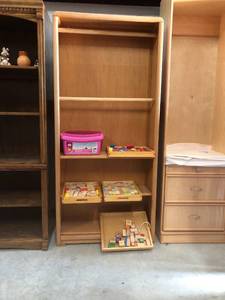 lot 65 image: Storage unit for childs room