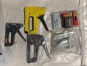 lot 105 image: Staple Guns