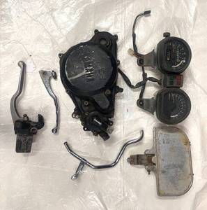 lot 123 image: 1980 Yamaha speed gauge