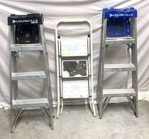 lot 171 image: Step Ladders