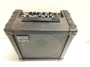 lot 3 image: Roland Cube 30 Guitar Amp Speaker (Working)