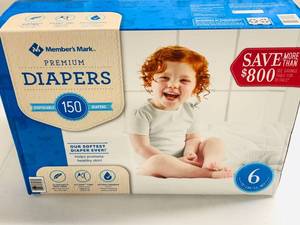 lot 36 image: Members Mark Diapers Size 6