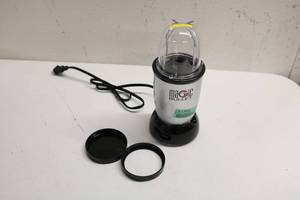 lot 49 image: Magic Bullet Blender