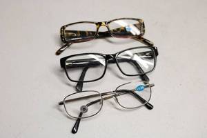 lot 54 image: 3 Reading Glasses 1.50