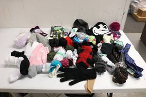 lot 116 image: Lot of Kids Gloves, Hats, and Socks