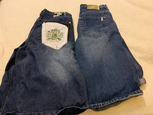 lot 120 image: 2 - South Pole Jean Shorts Size 34W