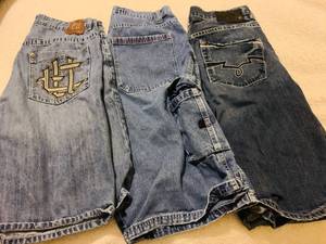 lot 121 image: 3 - Jean Shorts - 2 ECKO and 1 Paco Size 34W