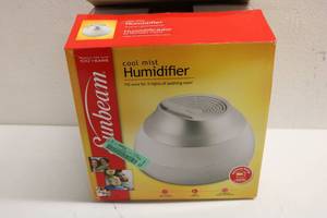 lot 131 image: Sunbeam Cool Mist Humidifier