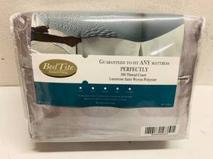 lot 161 image: Bed Tite King Size Sheets