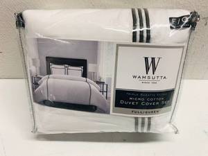lot 162 image: Wamsutta Micro Cotton Duvet Cover Set FullQueen 3pc set