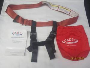 lot 54 image: CARES RESTRAINT 35FB9 WITH INSTRUCTIONS AND CARRY BAG FAA APPROVED