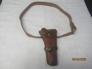 lot 94 image: BRAUER BROS H30 HOLSTER WITH BELT FOR AMMO