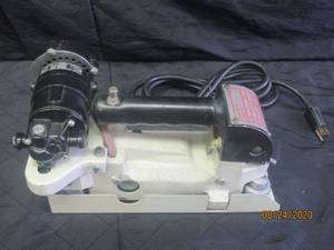 lot 105 image: DOUGH DOBOY METRIC PACKAGING MACHINERY C-950324